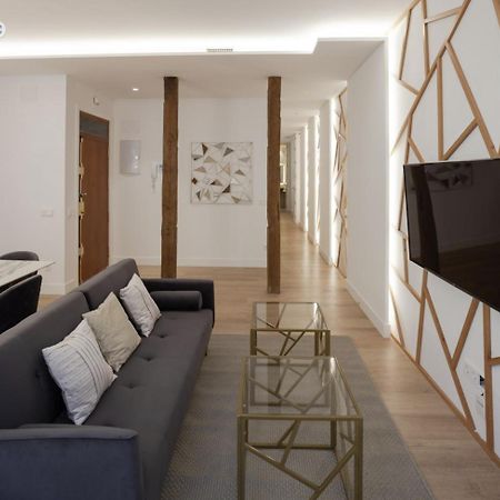 Appartement Elegant Retreat In City Center à Rome Extérieur photo