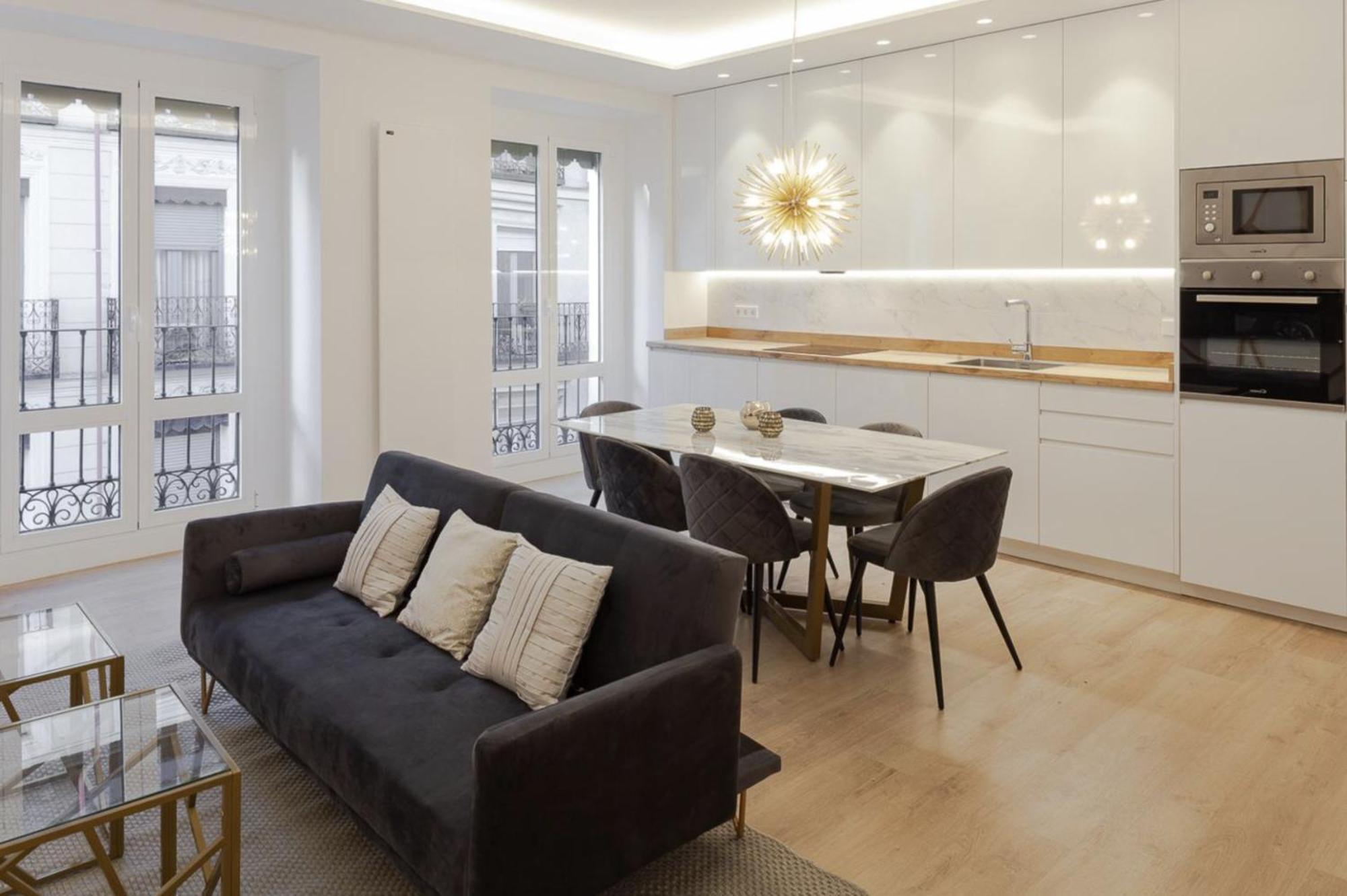 Appartement Elegant Retreat In City Center à Rome Extérieur photo